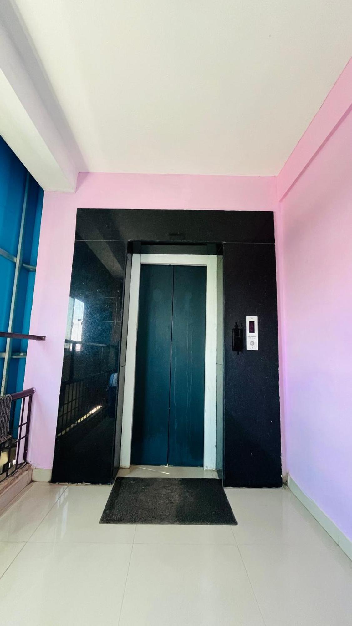 Skyway Rooms 퐁디셰리 외부 사진